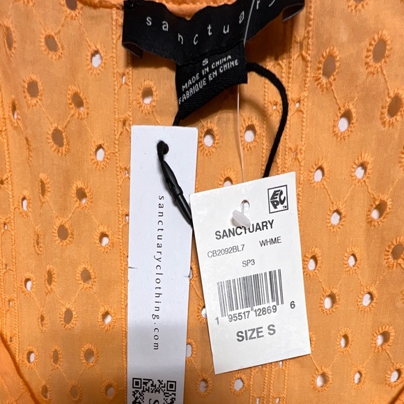 ❤️💙💛 Sanctuary Melon V Neck Eyelet Ruched Top Blouse Shirt NWT - Picture 7 of 8